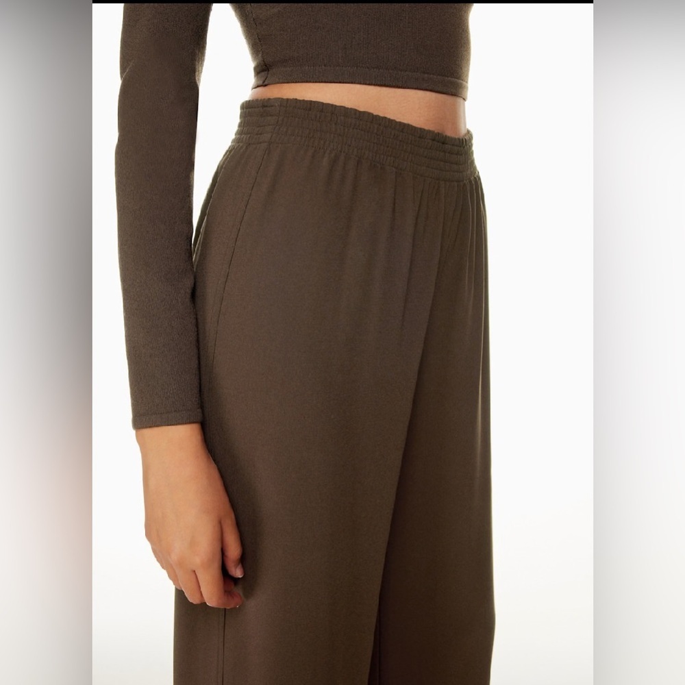 BNWOT Aritzia Babaton Kopel pants size M - Picture 4 of 12